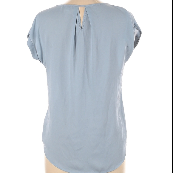 Max Studio Women's Top Light Blue Cap Sleeve Size M NWOT - Picture 2 of 4